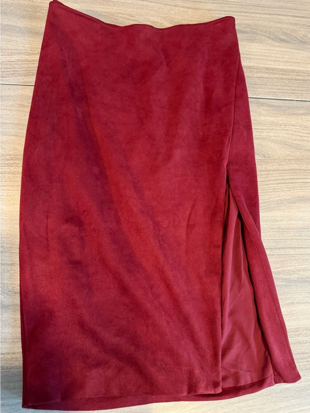 Olivaceous Wine Red Side-Slit Pencil Skirt